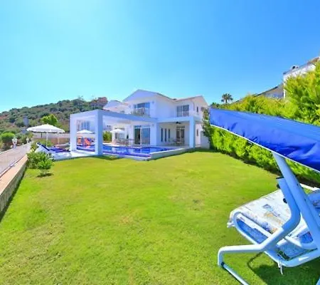 Rueya Kas,peninsula With Lawn Garden Villa Kas